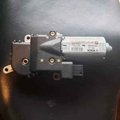 2004 -2010 BMW X3 ЛЮК МОТОР MOONROOF 67-61-6922652-04 - Изображение 1 из 2