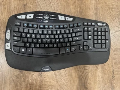 Teclado inalámbrico Logitech K350 Black Wave con dongle ergonómico limpio probado Foto 1 de 2