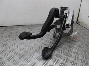 BMW 1er Brems- & Kupplungspedalkasten 35.31-6762250 F20 2.0 Diesel 2011-2015B - Bild 1 von 7