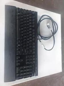 Corsair K70 LUX RGP0021 Mechanical Gaming Keyboard - Picture 1 of 6