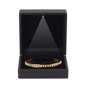 Luxus LED Licht Armband Geschenkbox, Samt Schmuck Armreif Box Aufbewahrungsbox oder... - Bild 1 von 6