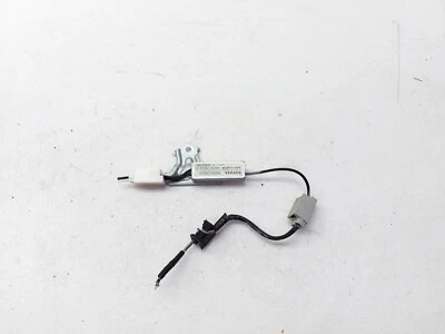 UNIDAD MÓDULO AMPLIFICADOR ANTENA AÉREA LEXUS CT CT200H 2011 86050-76020 Foto 1 de 4