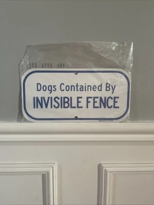 Placa de metal para cães contidos por cerca invisível nova  - Imagem 1 de 4