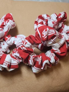 INDIANA UNIVERSITY HOOSIER HANDMADE SCRUNCHIE  - Bild 1 von 2