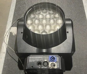 Martin Mac Aura DMX Moving Head Professional Stage Lighting Fixture - Picture 1 of 3