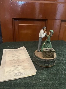 Ardleigh-Elliott Looking Like A Queen Gone With The Wind Spieluhr With C/A - Bild 1 von 7