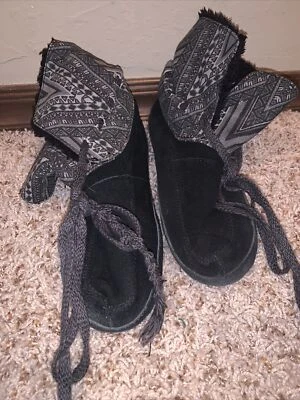 Zapatilla deportiva Sanuk High Top mocasín negro gris Sherpa 5 usada en excelente estado (15) Foto 1 de 4