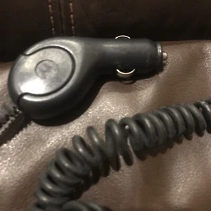 MOTOROLA NNTN5165A CAR CHARGER Untested - Picture 1 of 3