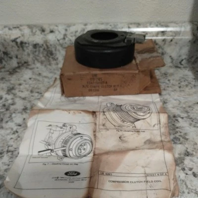 1981 年 1982 年福特野马 F100 F250 水星卡普里林肯 NOS 空调压缩机夹 — 第 1/2 张图片