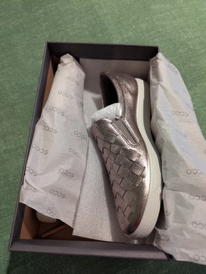 Ecco Women's Shoes Woven Slip-on Size 8 Warm Grey (Gold) ** NEW WITH BOX ** - Image 1 of 2