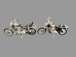 2 Harley-Davidson Maisto Motorcycles 🏍️ | 1:18 Die-Cast Collectibles - Picture 1 of 7