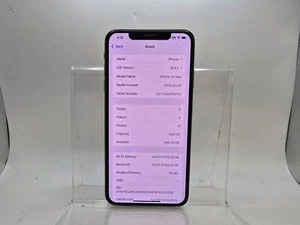 Apple iPhone XS Max - 256GB - Gold - Unlocked - Afbeelding 1 van 8