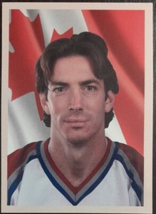 2001 - 2002 Parkhurst Joe Sakic Waving The Flag #2 Hockey Card