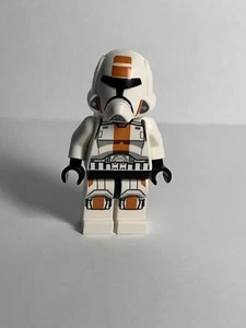 LEGO 75001 Disney Star Wars Republic Trooper Mini Figure Smirk Head - Picture 1 of 3