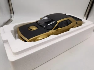 Dodge Challenger Widebody 50th anniversary gold metallic 1/18 GT SPIRIT GT411 §§ - Imagen 1 de 7