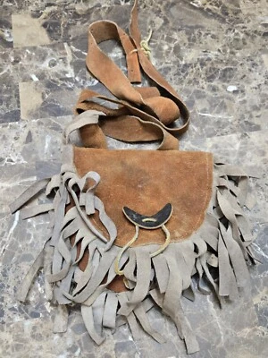 VTG BROWN LEATHER FRINGE POUCH SATCHEL BAG GUNPOWDER SACK - Image 1 of 4