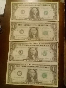 Older $1 Bills (2) 1981 And (2) 1985 & 2 Are Crispy & In Good Condition For $23 - Picture 1 of 5
