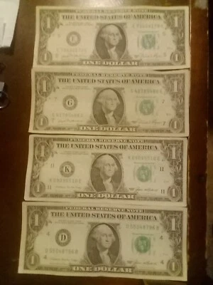 Older $1 Bills (2) 1981 And (2) 1985 & 2 Are Crispy & In Good Condition  - Image 1 of 4