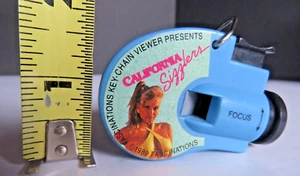 VINTAGE 1989 California Sizzlers® *VIDEO* 26 Photo Viewer Keychain Fascinations® - Picture 1 of 24