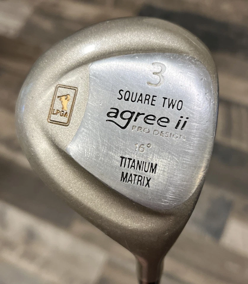 SQUARE TWO AGREE II LPGA 16* 3 Wood TITANIUM Matrix Graphite Shaft Lady Petite - Image 1 of 4