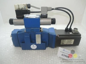 Pilot controlled prop. valve, Rexroth No. 4WRKE16W200P-33 + No. 4WRAP6W7-04-30 - Picture 1 of 3