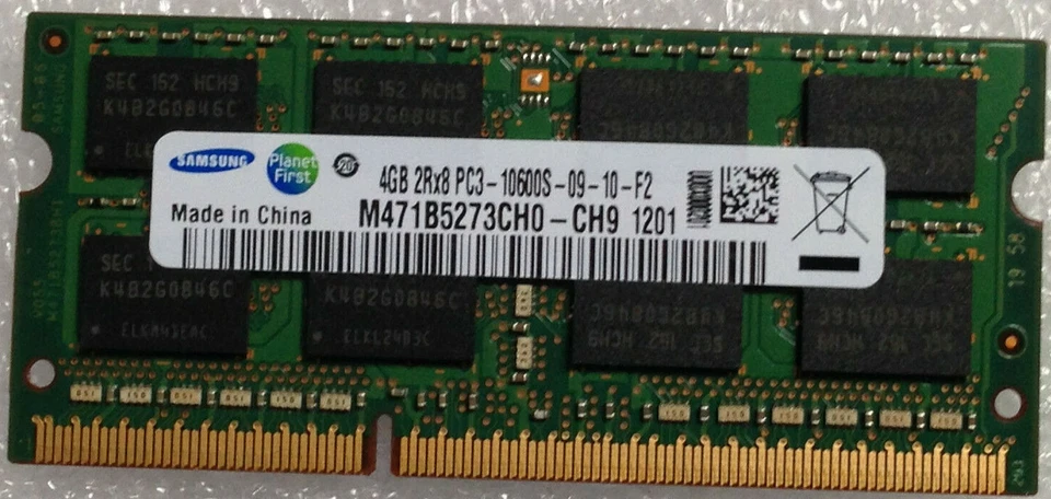 Samsung 4GB 2Rx8 PC3-10600S 1333MHz DDR3 Notebook SDRAM M471B5273CH0- CH9 - Image 1 of 1