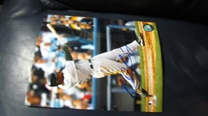 Delmon Young signed baseball Photo - Picture 1 of 2