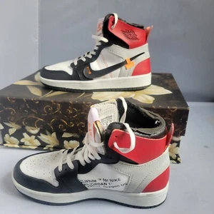 Nike Air Jordan 1 Retro High OG Electro Orange (GS) Youth shoes Size 5.5 - Picture 1 of 7