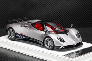 Pagani Zonda F (argento) [Davis & Giovanni] scala 1:18 - Foto 1 di 11
