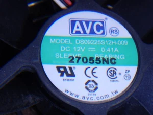 AVC DS09225S12H-009 12V 0.41A DC Brushless Fan 3 wire 3 pin - Picture 1 of 3