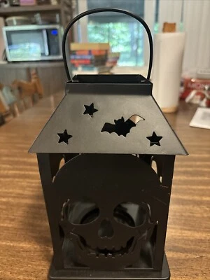 Suporte de vela luminária de metal lanterna Tealight Halloween, crânios - morcegos - estrelas. - Imagem 1 de 4