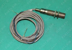 Balluff, BOS18MWS7XAAOL, BOS 18M-WS-7XA-AOL, Proxmity Switch Sensor - Picture 1 of 6