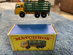 Vintage Lesney MATCHBOX #4 - Stake Truck - Original Box MINT CONDITION - Picture 1 of 14