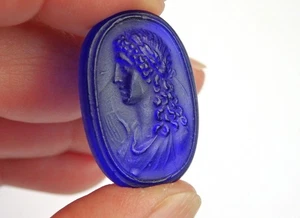 APOLLO GOD of LIGHT cobalt blue Venetian glass Cameo*oval*28mmx20mm*loose cameo - Picture 1 of 10