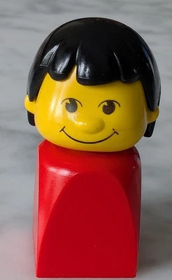 Vintage Retro LEGO DUPLO LITTLE PEOPLE Red Figurine Asian Girl Black Hair Retro - Image 1 of 3