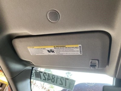 Para-sol esquerdo driver compatível com 10-17 EQUINOX 1861783 - Imagem 1 de 4