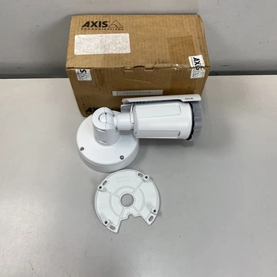 Axis 5MP Outdoor Network Bullet Camera 02341-001- White - Image 1 of 4