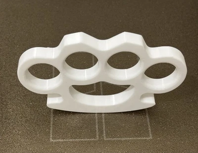 3D 打印塑料角色扮演指关节道具耐用轻便非真实(白色) — 第 1/2 张图片