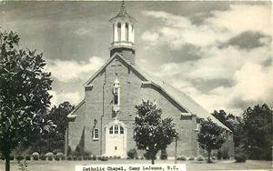 KATHOLISCHE KAPELLE, CAMP LEJEUNE, NORTH CAROLINA, RPPC, ALTE POSTKARTE - Bild 1 von 2