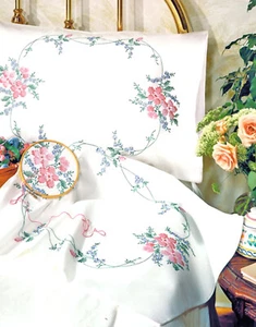 Stamped Embroidery ~ Design Works Wild Rose Pillowcases #T230080 - Picture 1 of 5