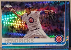 Kyle Hendricks 2019 Topps Chrome Baseball Prism Refractor #185 Chicago Cubs - Picture 1 of 2