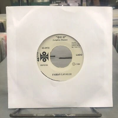 FABIAN LAVALLE -QUE SI / A TI- 1980 RARE MEXICAN 7" SINGLE PLAIN WHITE SLEEVE  - Image 1 of 3