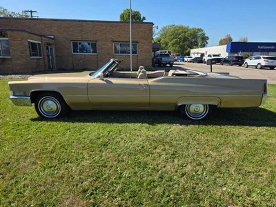 Cadillac DeVille 1970  Foto 1 de 4