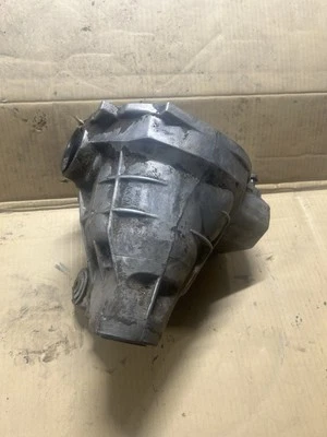 原始设备制造商 1997 - 2004 年福特 Expedition F150 F250 前 4x4 差速外壳 F65W — 第 1/4 张图片