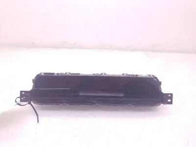 Toyota Prius C 2014 velocímetro clúster  Foto 1 de 4