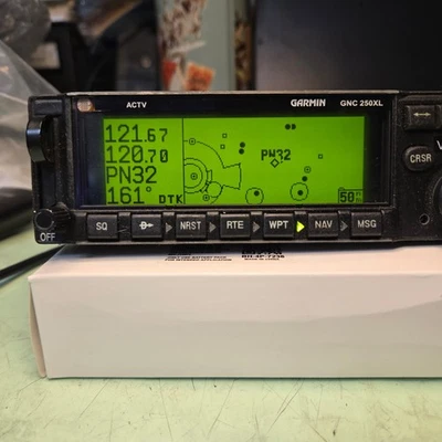 GARMIN GNC 250XL GPS/COMM 14 VDC с лотком и GPS-картой - P/N 011-00295-00 - Изображение 1 из 4