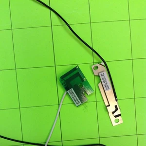 Dell Latitude D600 Laptop Computer Antenna - Picture 1 of 2