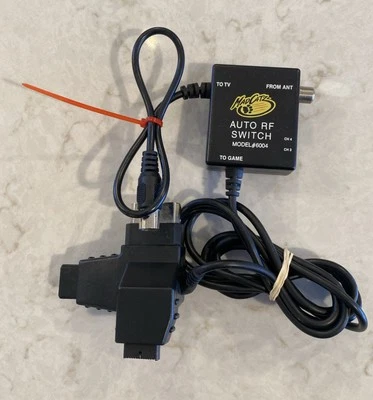 MadCatz Auto RF Switch Modelo #6004 (Xbox, Nintendo GameCube 64, Playstation 1 2) Foto 1 de 3