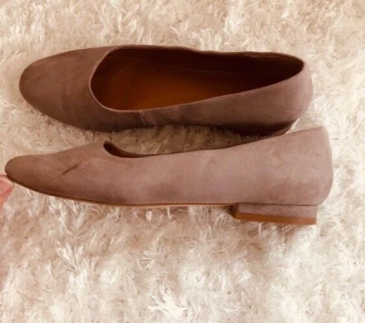 Zapatos de salón de gamuza marrón topo tostado H by Halston para dama tacones bajos talla 7 EE. UU. Foto 1 de 4