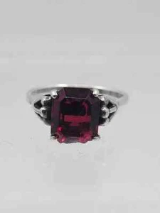 Sarah Coventry Signed Sterling Silver 925 Ring Band Size 5, Red Gemstone 2.88g - Picture 1 of 12